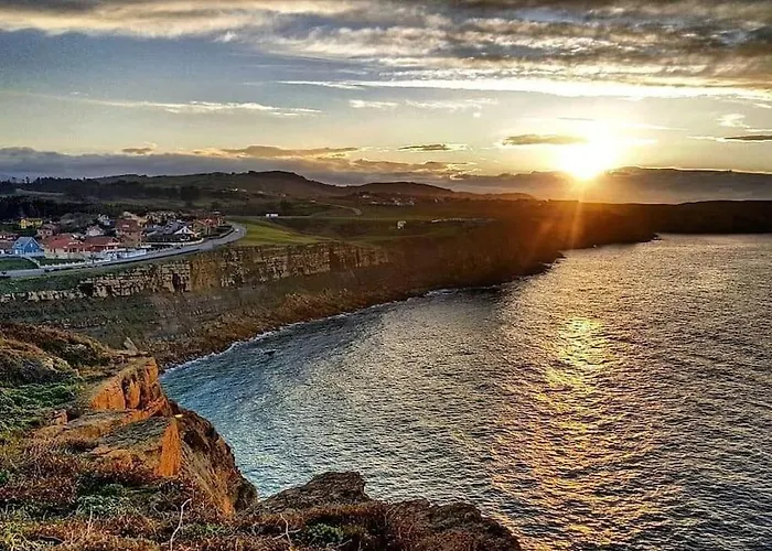 En A 150 Metros De La Playa Apartament Suances