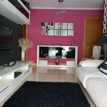 En A 150 Metros De La Playa Suances